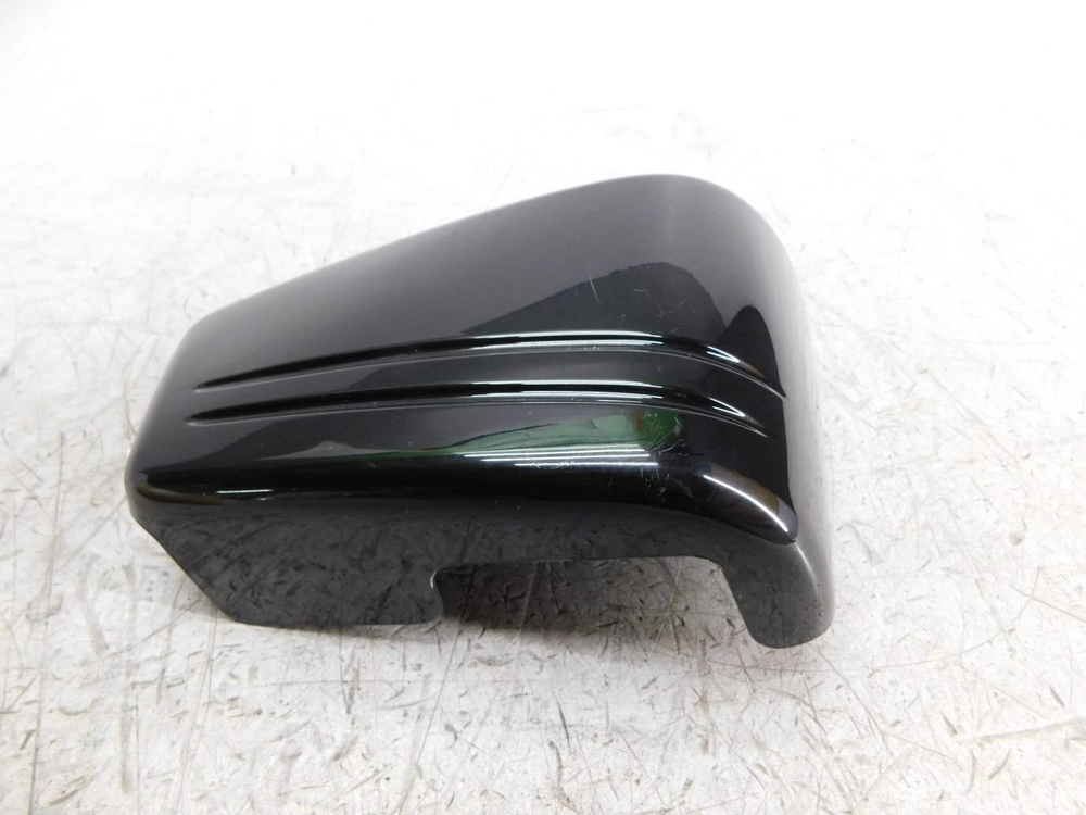 Пластик боковой правый Honda VTX1800 SC46