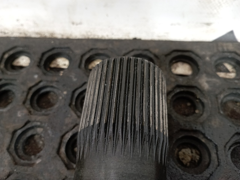 Полуось без блокировки 2017г.