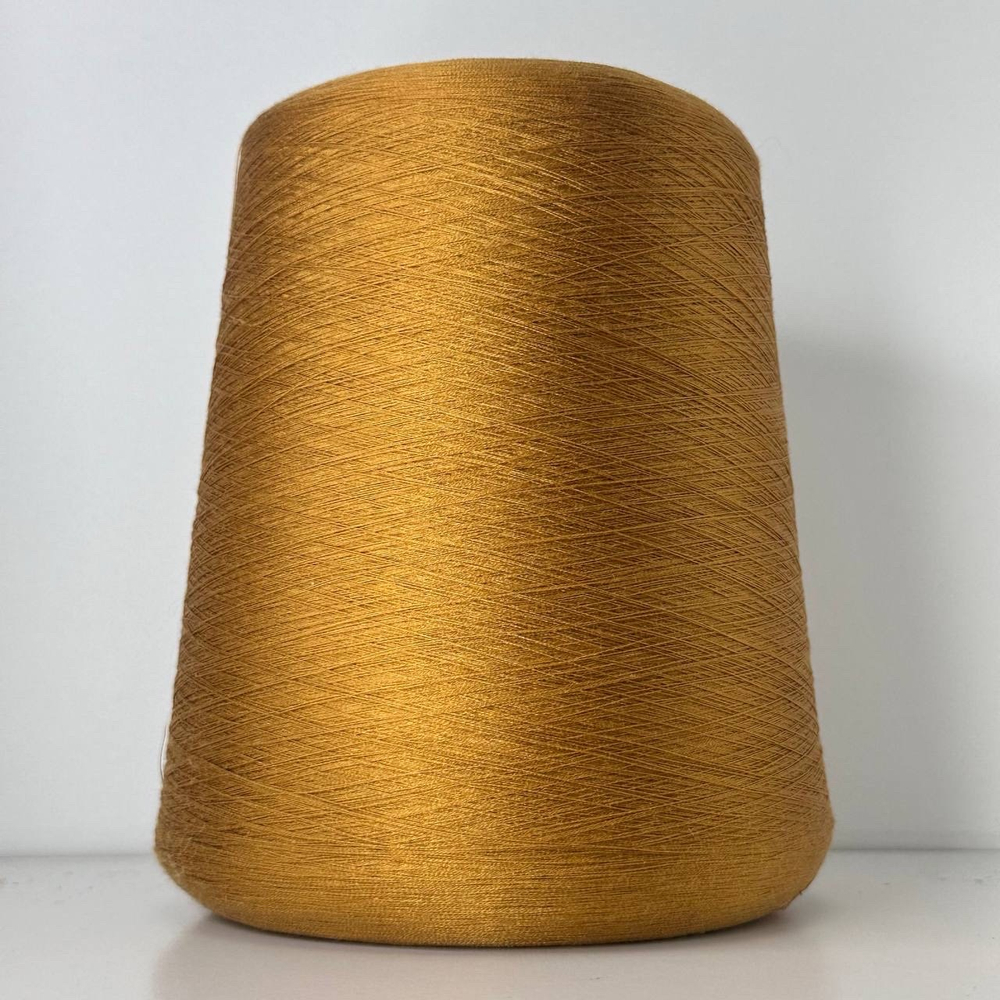 HK1202 - HASEGAWA; 100% шелк; 6000м/100гр; col. GOLD YELLOW, цвет: охра; Есть бобинка: 75 гр