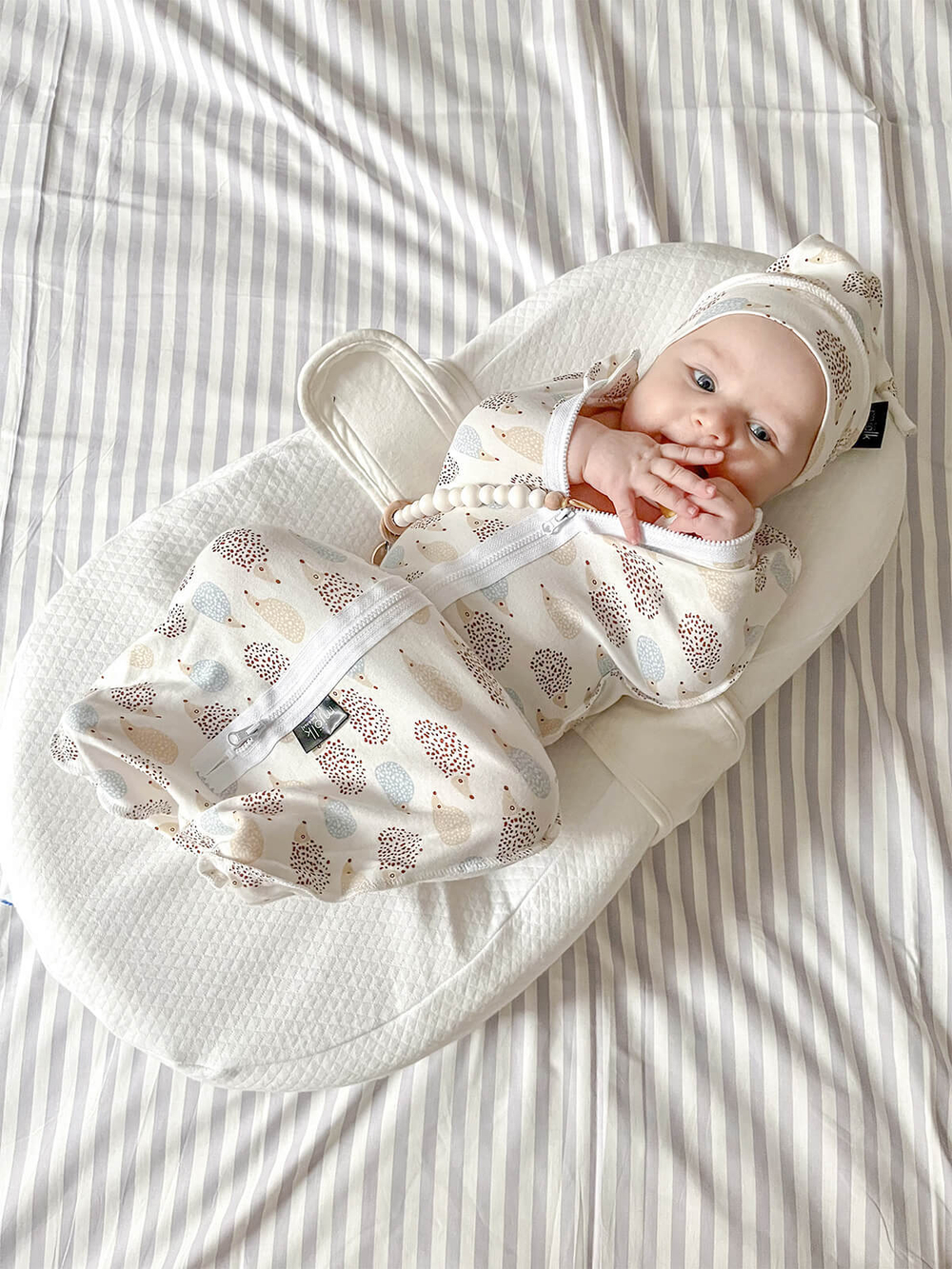 Пелёнка-кокон Mjölk Ёжики на экрю, уценка