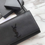 Yves Saint Laurent Kate 24 cm