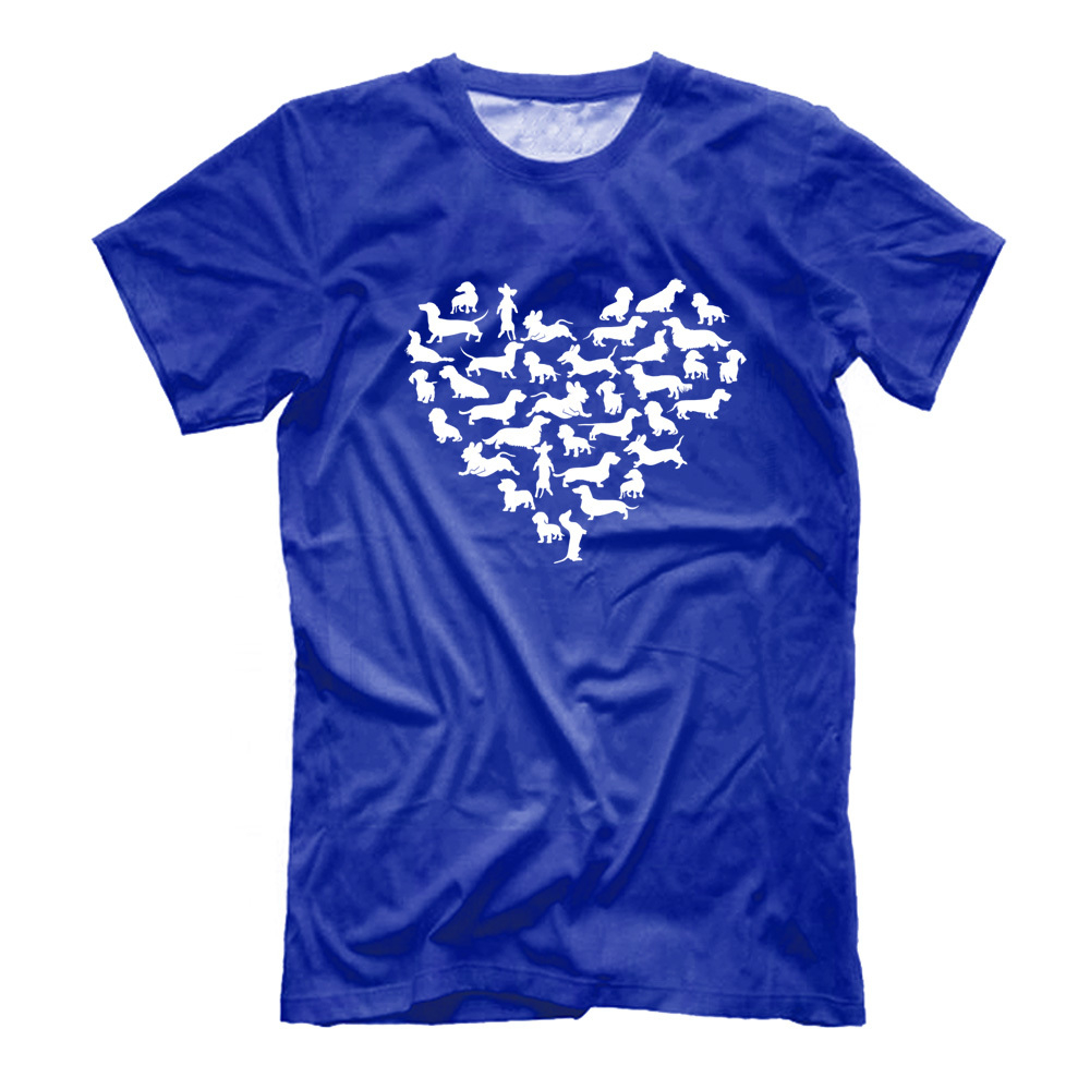 Футболка "Сердце с силуэтами такс"