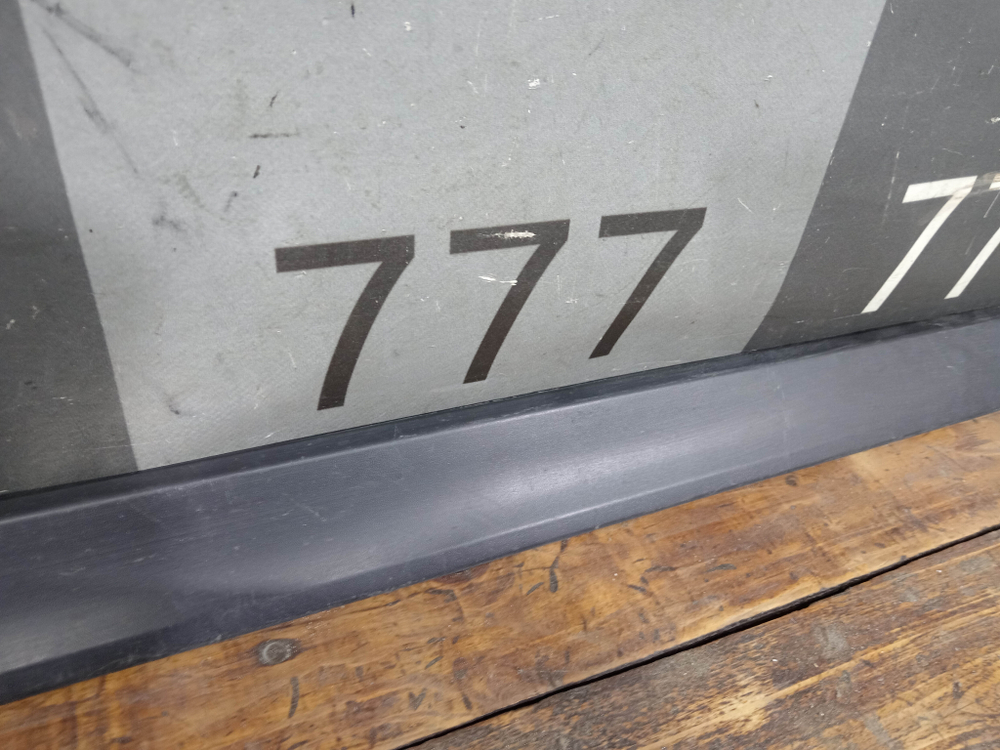 Накладка двери передней правой Nissan X-Trail 3 (T32) 13-23 Б/У Оригинал 808764CM1A