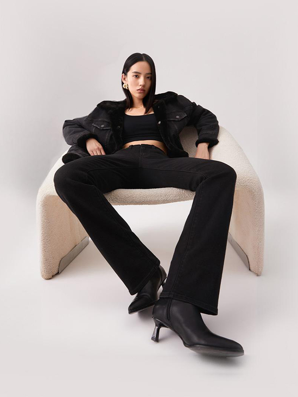 Женские джинсы клеш с завышенной талией Levi's 725 High Rise Bootcut 18759-0229, Утепленные