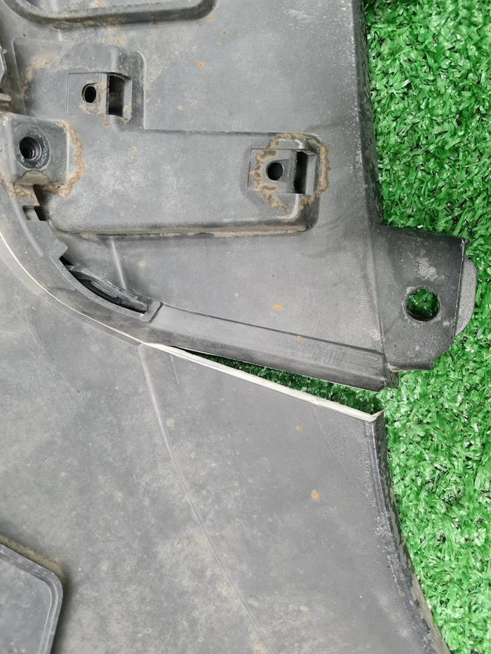 Бампер задний Lixiang L9 (2022-н.в.)