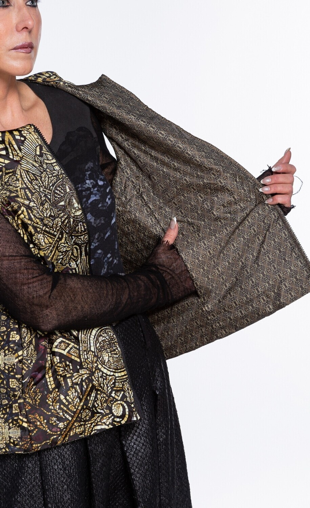 Двусторонний жилет "Три Империи", по мотивам мозаики «Русское оружие»