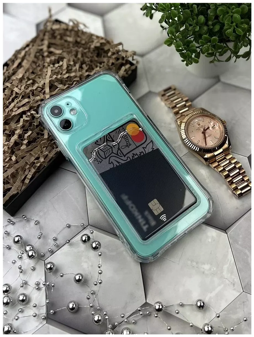 Силиконовый чехол с отделением для карты для iPhone 11 DF iCase-01