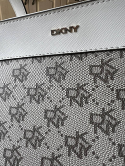 Сумка DKNY