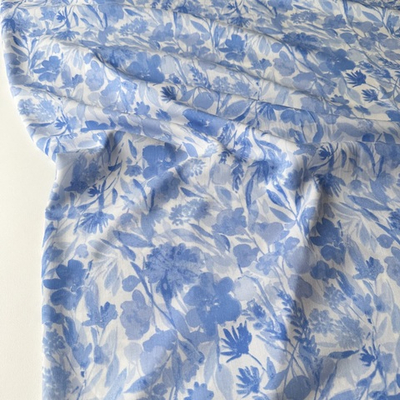 Вискоза (штапель) Голубые акварельные цветы