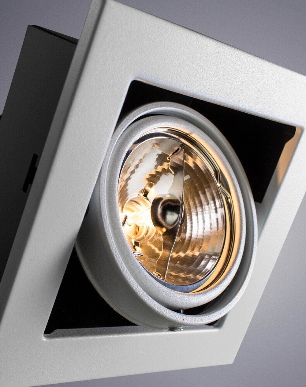 Карданный светильник Arte Lamp