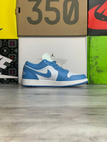 Air Jordan 1 Low UNC