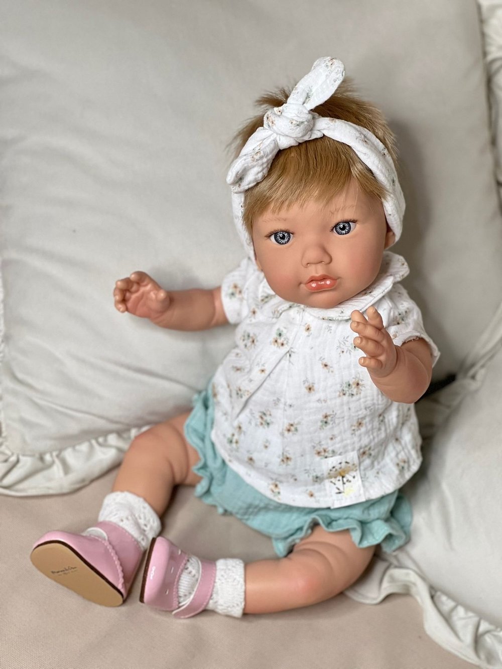 Кукла Реборн Marina and Pau 45cм Alina мягконабивная (M3002)