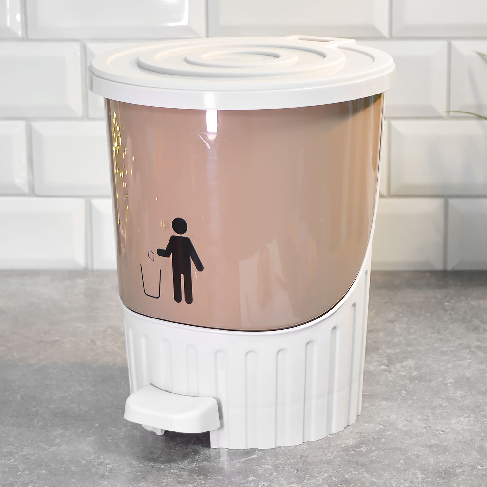 Ведро для мусора 8л с педалью, цвет молочный-кофейный