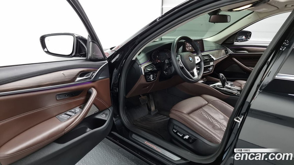 BMW 5 Series (G30) 530i Luxury Plus (09.2020)
