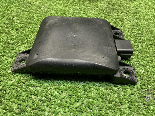 Датчик слепых зон Hyundai Santa Fe 4 TM (18-21)