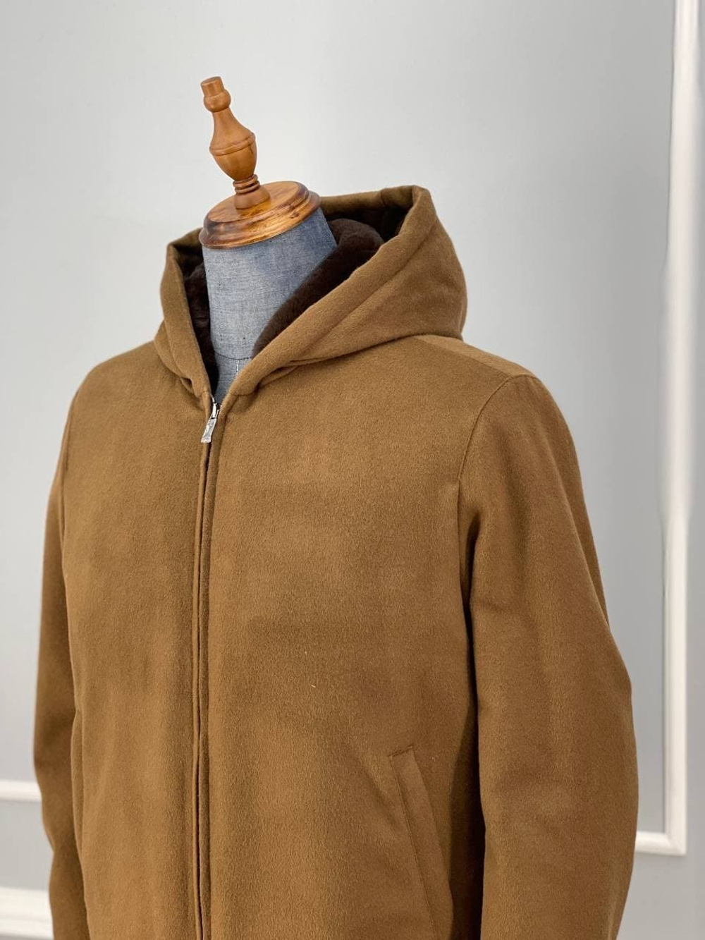 Кашемировая куртка Loro Piana, внутри с мехом