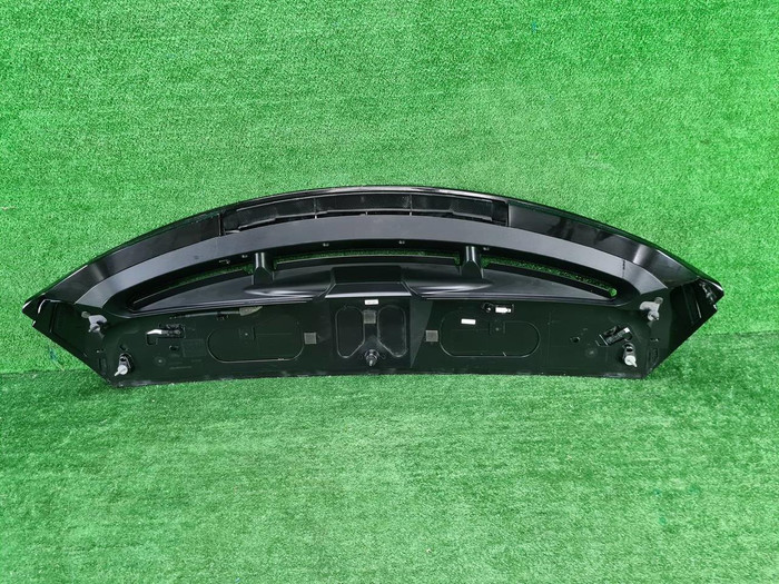 Спойлер крышки багажника Range Rover Sport 2 L494 (2017-2022)