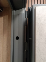 Стальная дверь "Дуэт Б" с зеркалом (биометрический замок К 06)