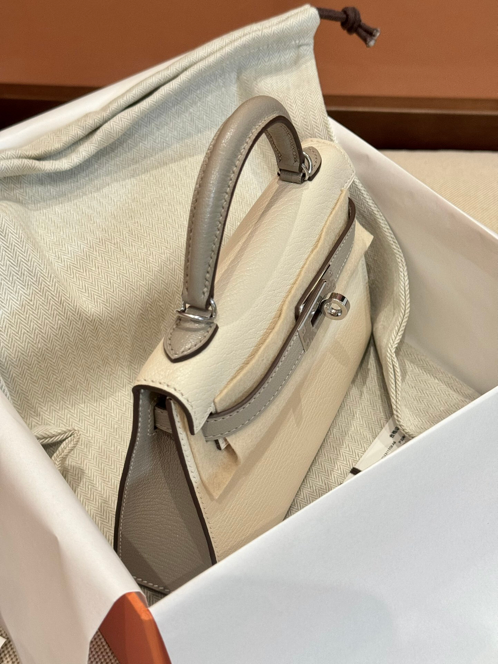 Hermes Kelly 19