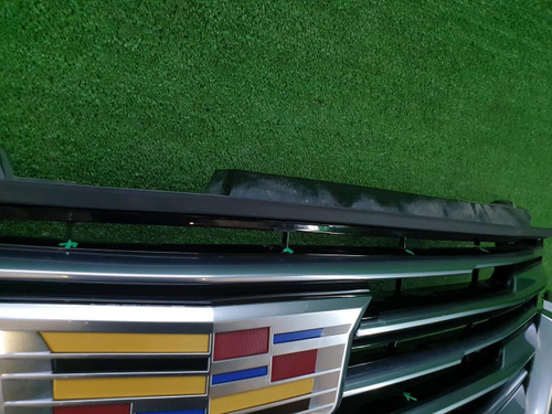 Решетка радиатора Cadillac Escalade 5 (2020-н.в.)