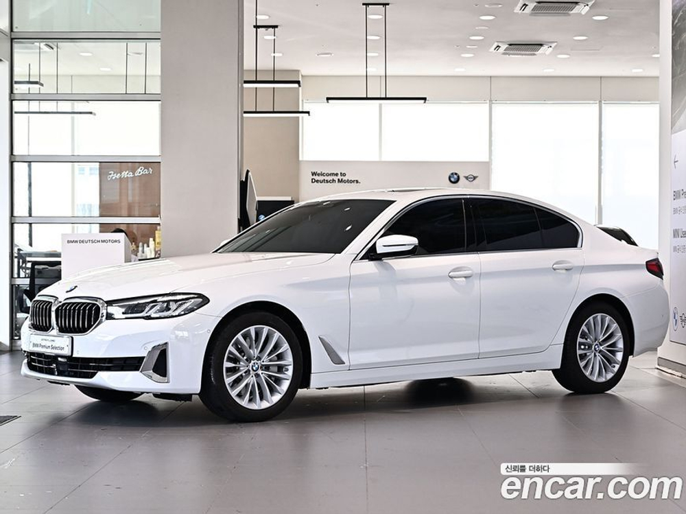 BMW 5 Series (G30) 530i Luxury (12.2020)