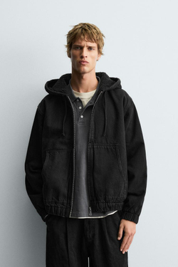 ZARA ДЖИНСОВАЯ КУРТКА С КАПЮШОНОМ И ОТДЕЛКОЙ ИЗ ИСКУССТВЕННОЙ ОВЧИНЫ, УГОЛЬНЫЙ