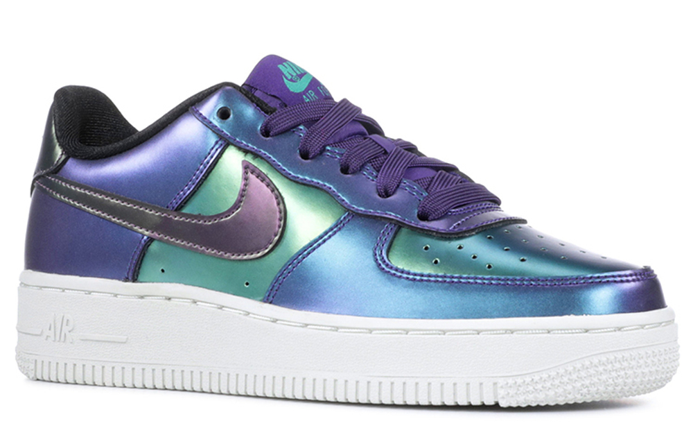 Кроссовки Nike Air Force 1 Lv8 (Женская размерная сетка)