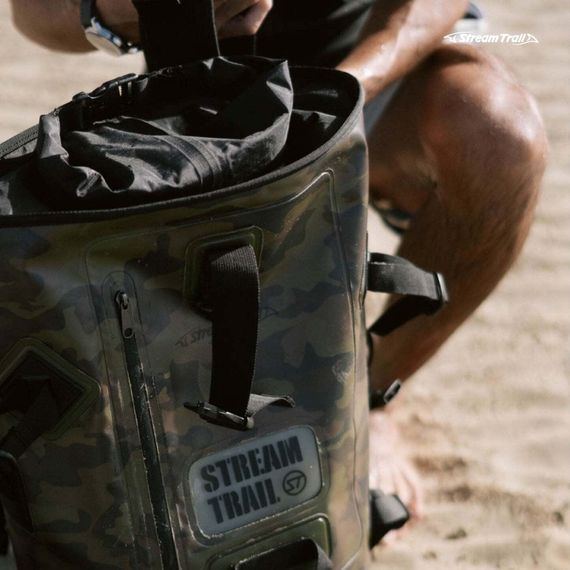 Герморюкзак Stream Trail Dry Tank 40 л зеленый камуфляж