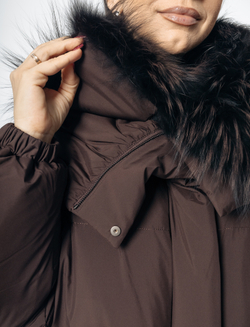 Женский пуховик с натуральным наполнителем - гусиный пух