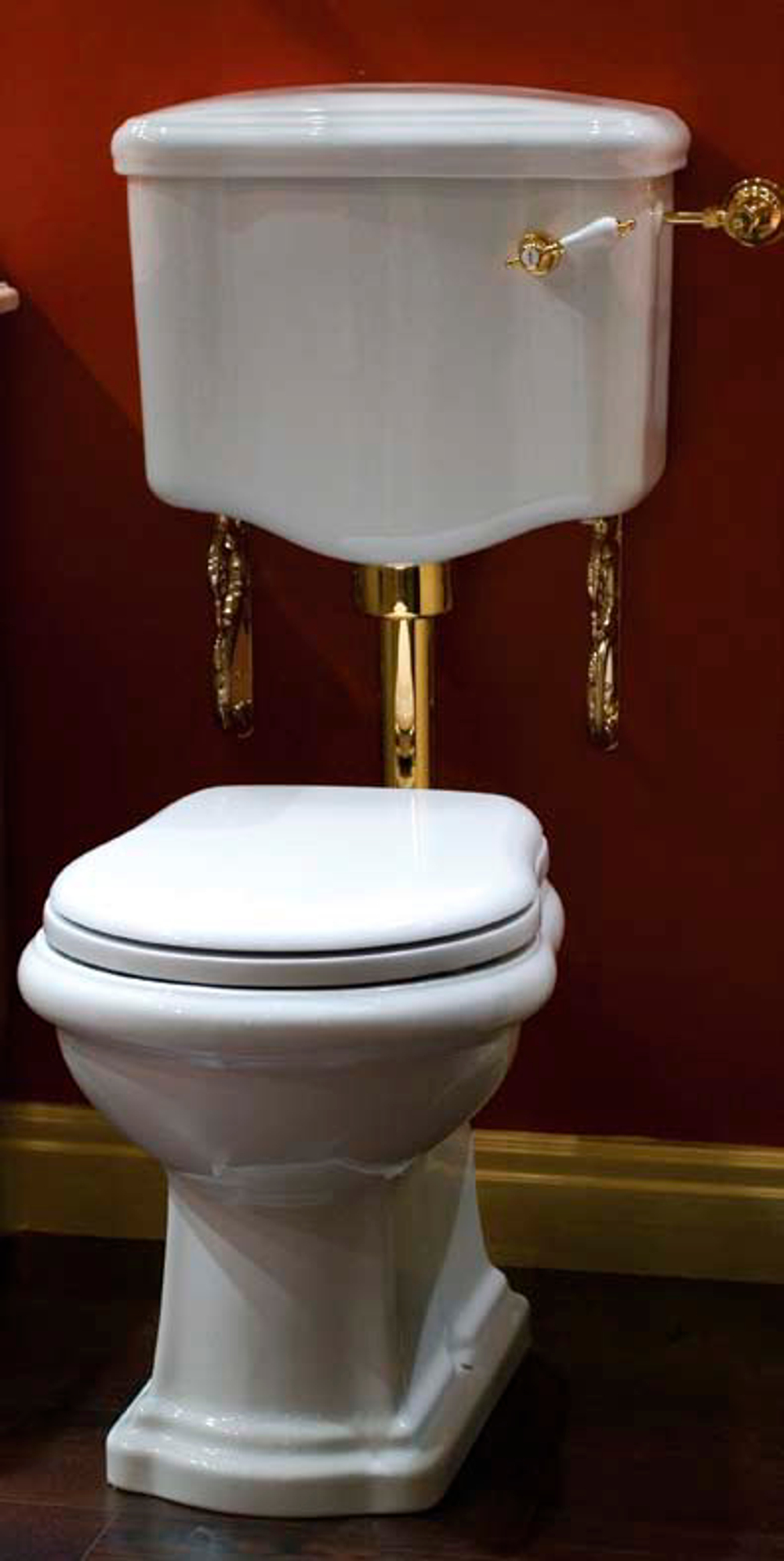 Унитаз напольный слив в пол  Migliore Bella средний бачок, фронтальная ручка смыва, труба золото