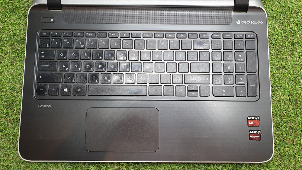 Ноутбук HP AMD A8/8 Gb/Radeon R7 M260 1Gb/Pavilion 15-p101nr (K1Y07EA)/Windows 10