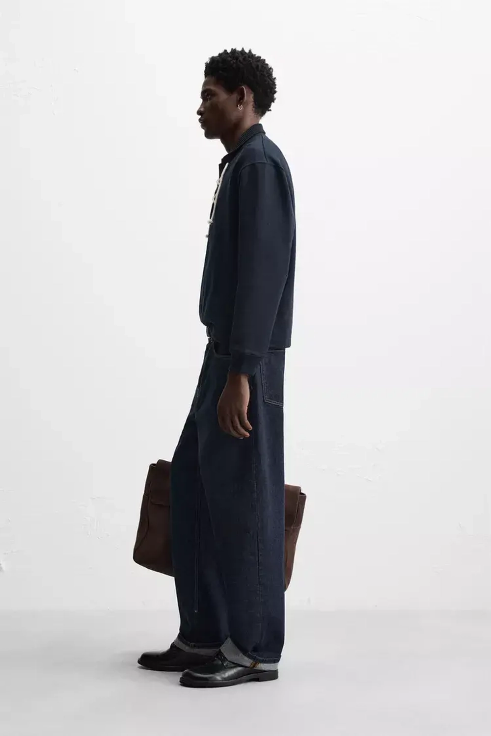 ZARA ТОЛСТОВКА С КОНТРАСТНЫМ ШНУРКОМ, МОРСКОЙ СИНИЙ