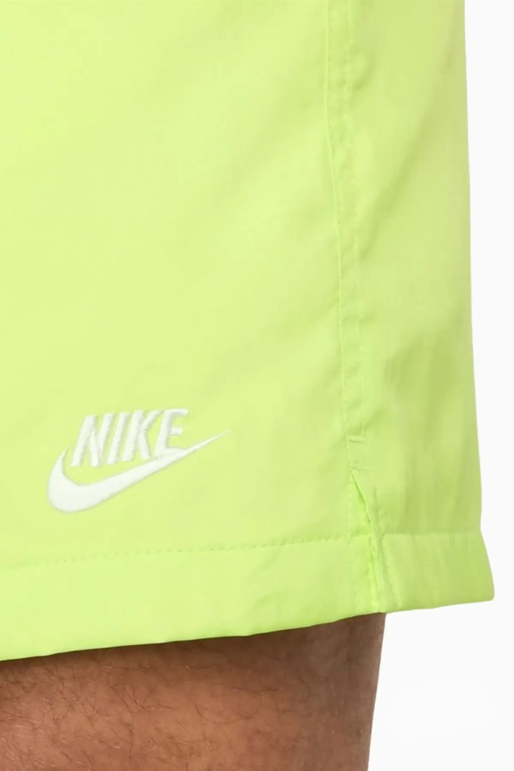 Шорты Nike Club - желтый