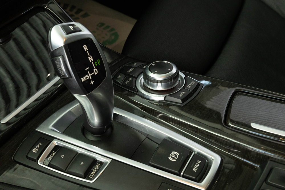 BMW 5-Series, 2011 год