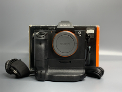 Sony A7 II + VG-C2EM 22.000 кадров