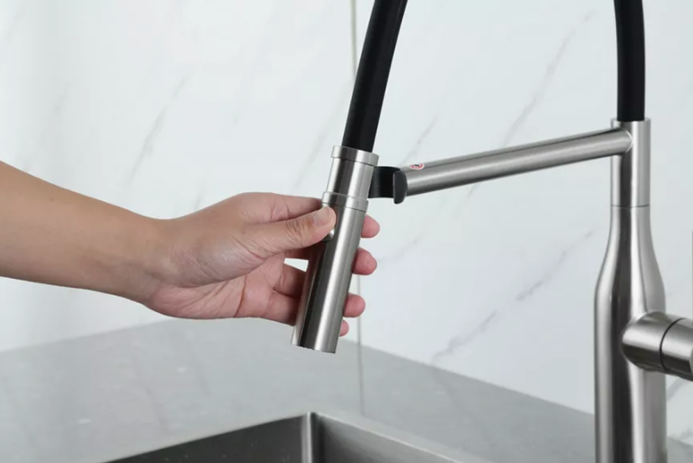 Смеситель для кухни с гибким изливом Gappo G4098-25