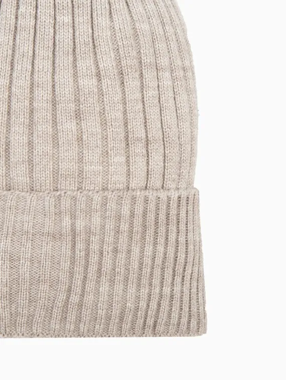 Шапка женская зимняя, цвет бежевый, размер 52-56