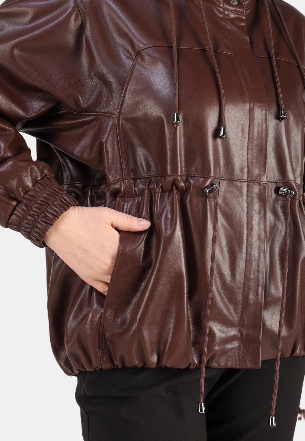 Кожаная куртка демисезонная