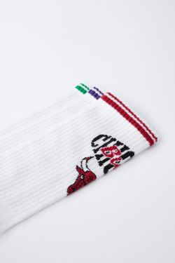 ZARA НАБОР ИЗ 3 ПАР ВЫСОКИХ НОСКОВ NBA©, БЕЛЫЙ