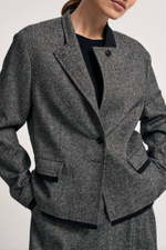 Жакет женский