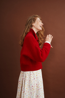 Кардиган на пуговицах с отложным воротником из мериноса красного цвета