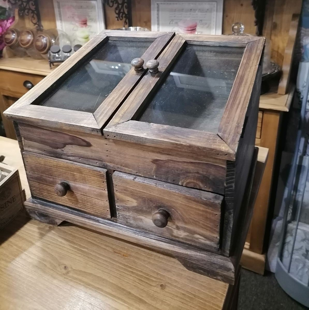 Коробка с ящиками деревянная