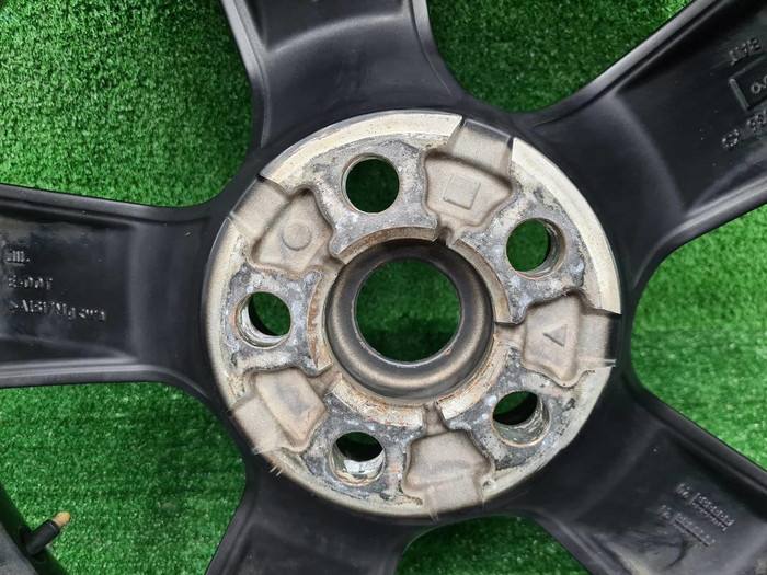 Диск литой R20 Land-Rover Defender 2 L663 (19-нв)