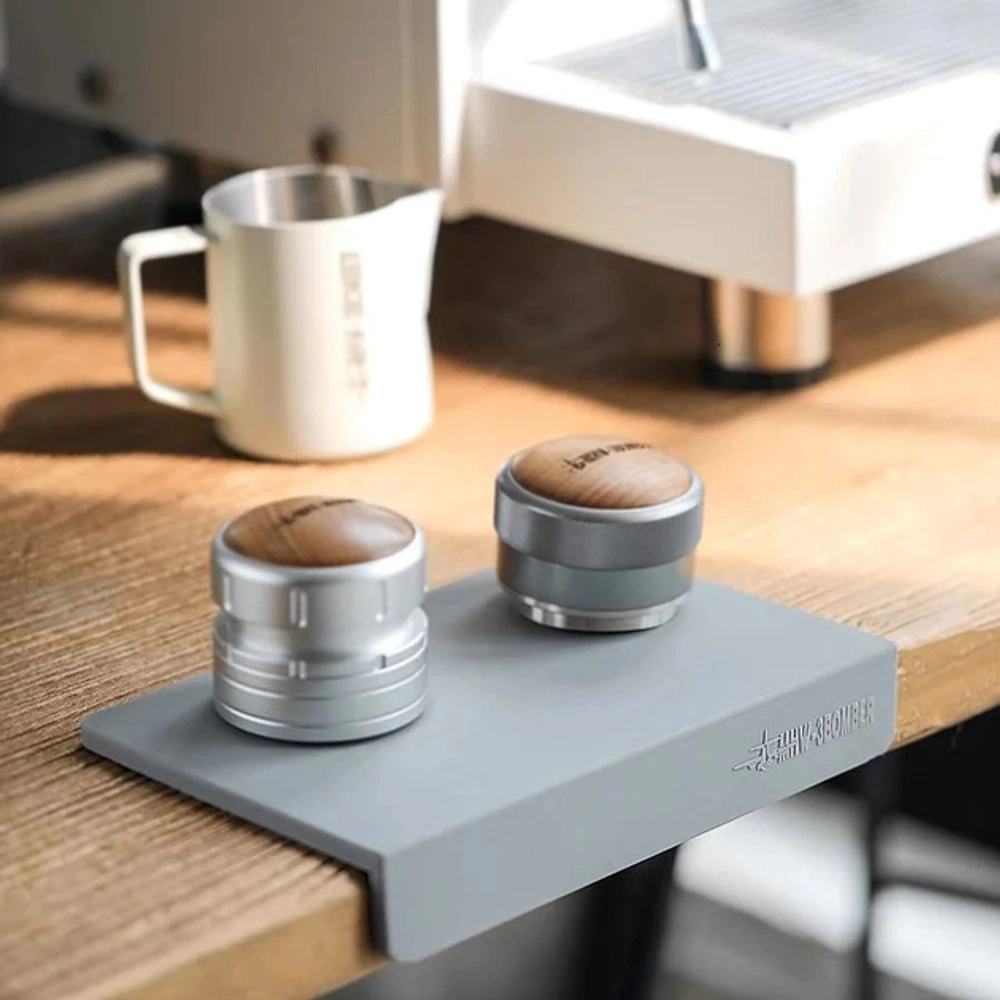 Коврик для темпинга MHW-3BOMBER, гладкий