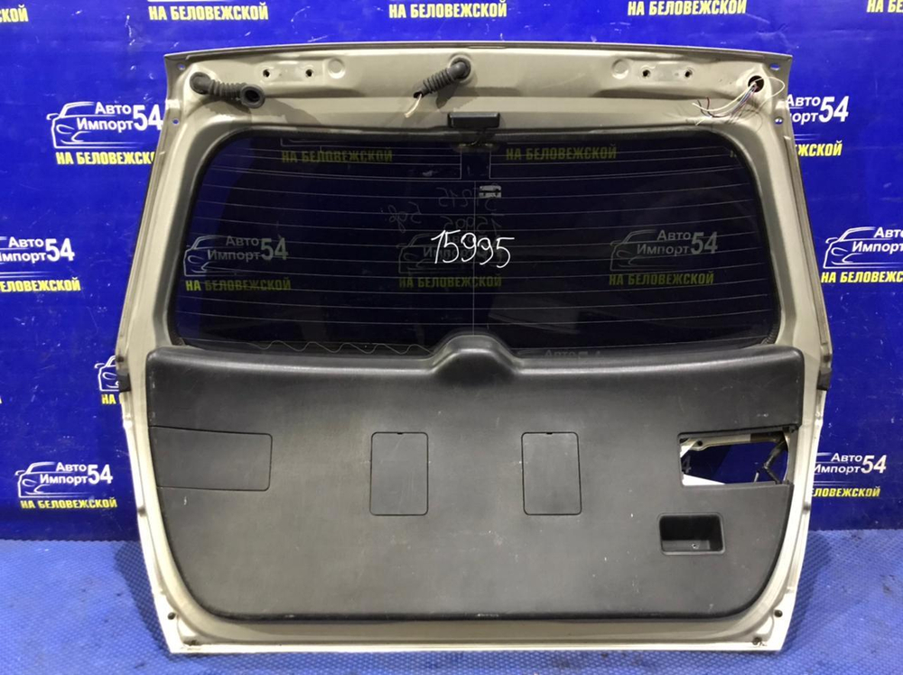 Дверь пятая TOYOTA CALDINA 1997-2002