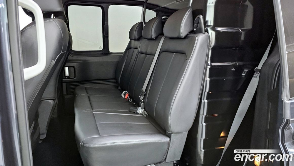 Hyundai Staria Cargo 5인승 (05.2022)