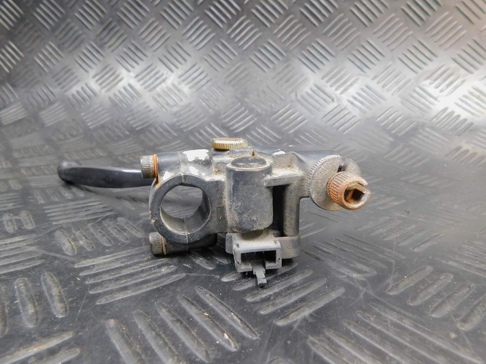 Рычаг сцепления Kawasaki ZZR 400 98 (с креплением) 053105