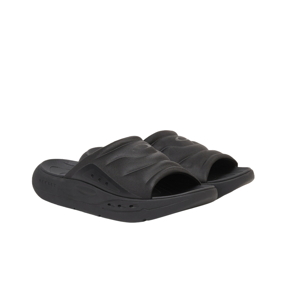 Oakley Studio Slide