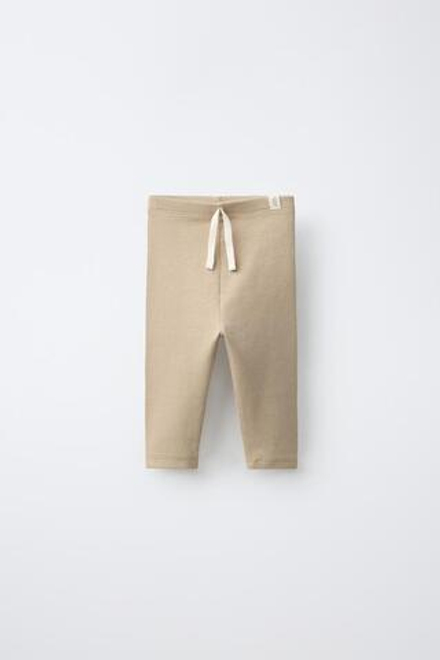 ZARA ЛЕГИНСЫ В РУБЧИК С НАШИВКОЙ, ПЕСОЧНЫЙ