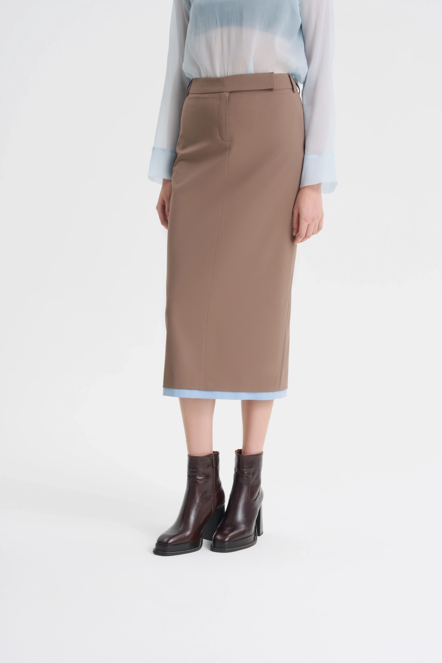 Юбка-миди со вставкой
